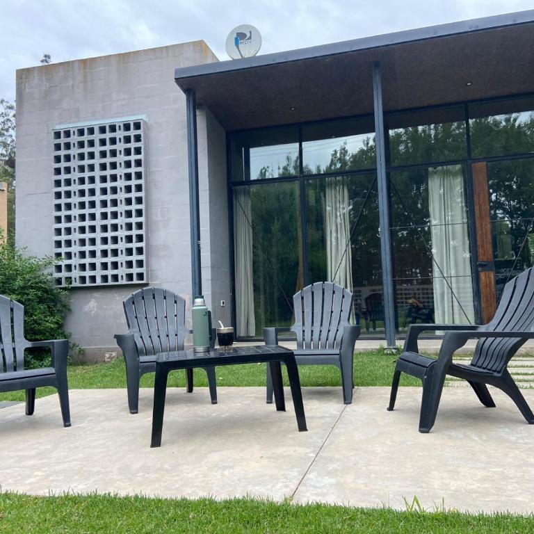 Alojamiento Camet Norte - Two-Bedroom House - 2