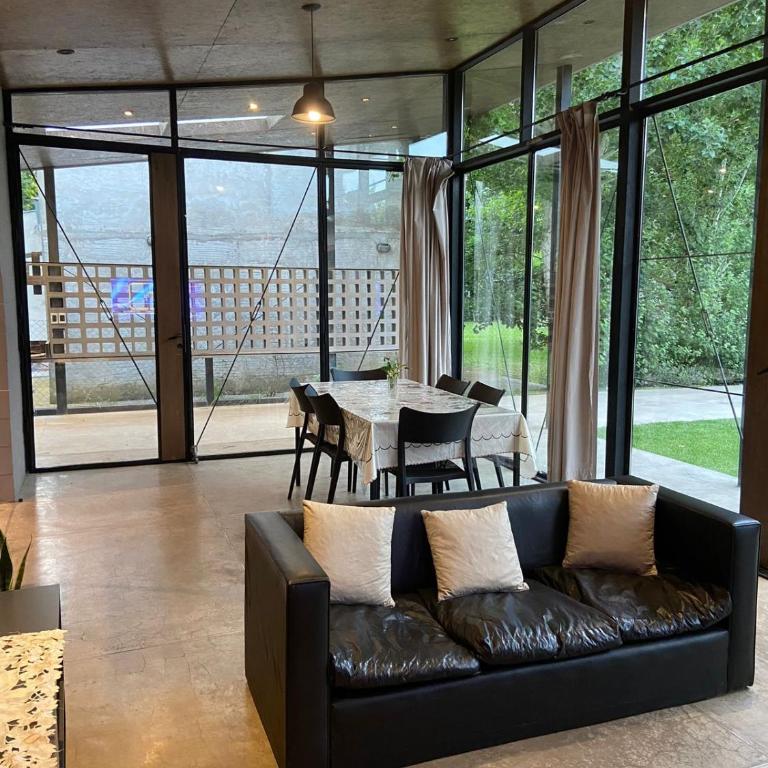 Alojamiento Camet Norte - Two-Bedroom House - 11