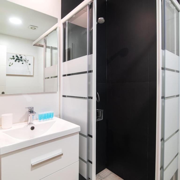 Bell Tower Old Town with AC - Apartamento de 2 dormitorios - 17