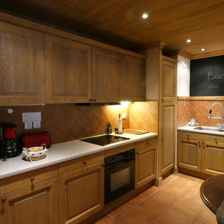 Chalet Les Alpes - Appartement 1 Chambre avec Alcôve (2 Adultes + 2 Enfants) - 8