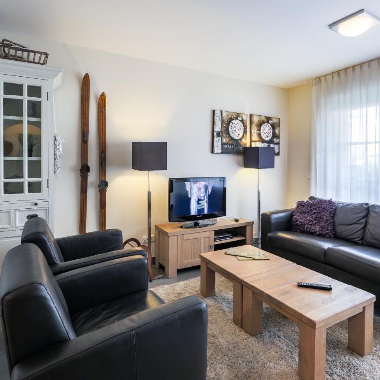 AvenidA Mountain Resort by Alpin Rentals - incl Summercard - Apartment mit 2 Schlafzimmern D5 - 1