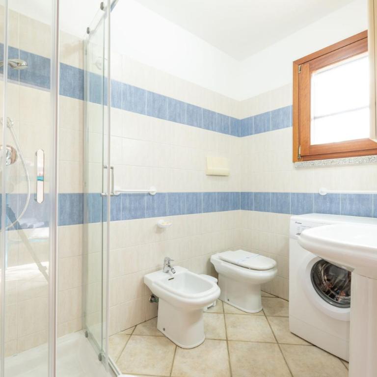 Spacious flat 300mt from the beach - Appartamento - 12