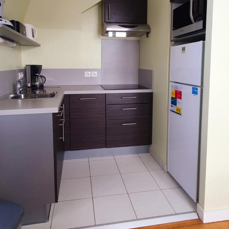 Manoir Le Castel & Villa Beaumaris - Appartement - Vue sur Jardin - 15