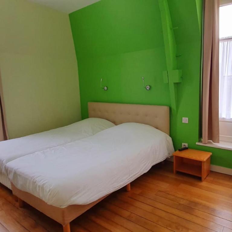 Manoir Le Castel & Villa Beaumaris - Appartement - Vue sur Jardin - 20
