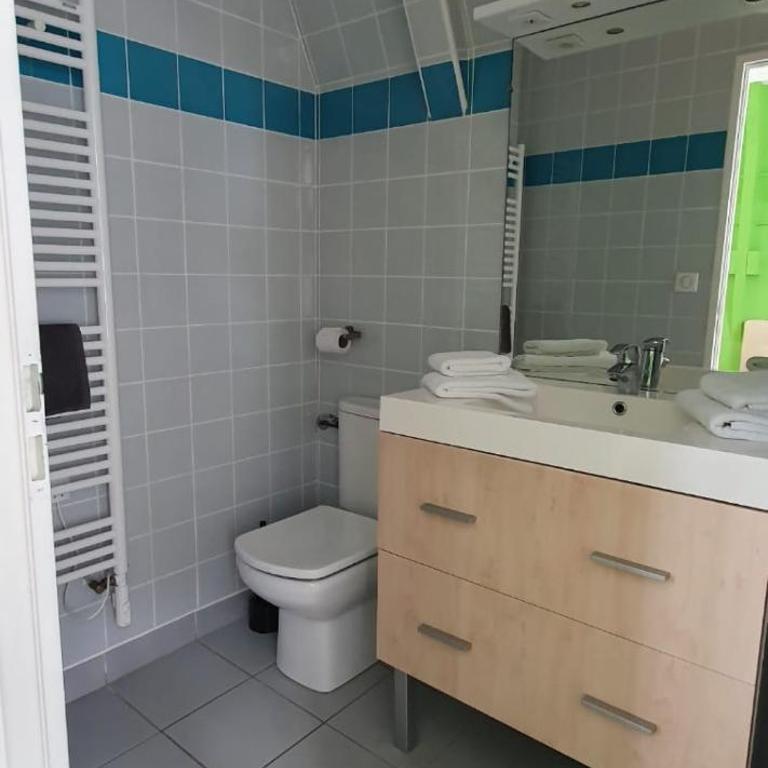 Manoir Le Castel & Villa Beaumaris - Appartement - Vue sur Jardin - 21