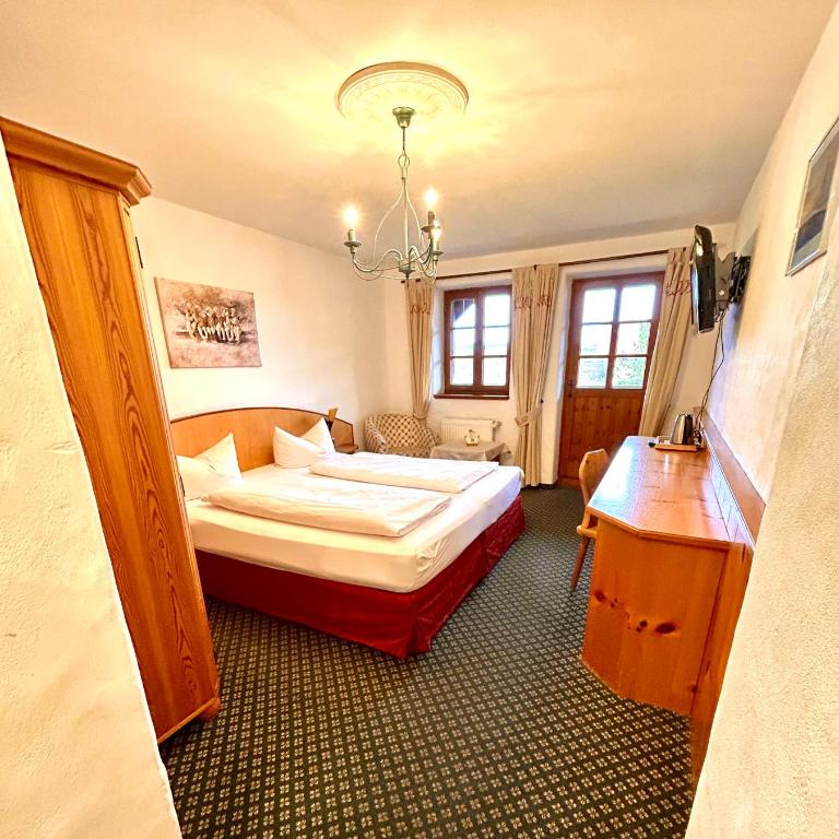 Landhotel Huberhof - Superior Doppelzimmer - 7