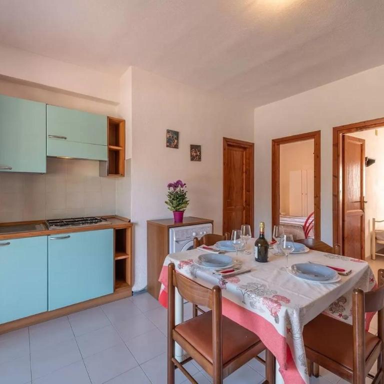 Perfectly located flat in San Teodoro - Appartamento - 2
