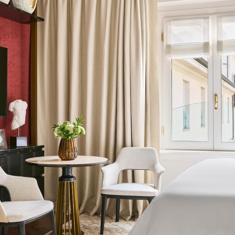Four Seasons Hotel Milano - Camera King Superior - 1