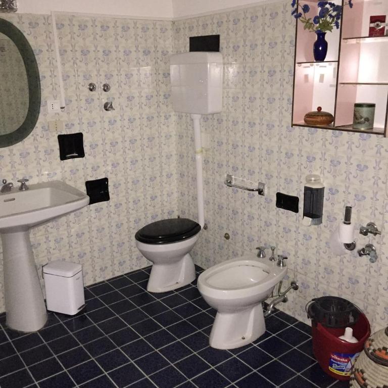 Princess Guest House Canal View - Camera Quadrupla con Bagno in Comune e Terrazza - 3
