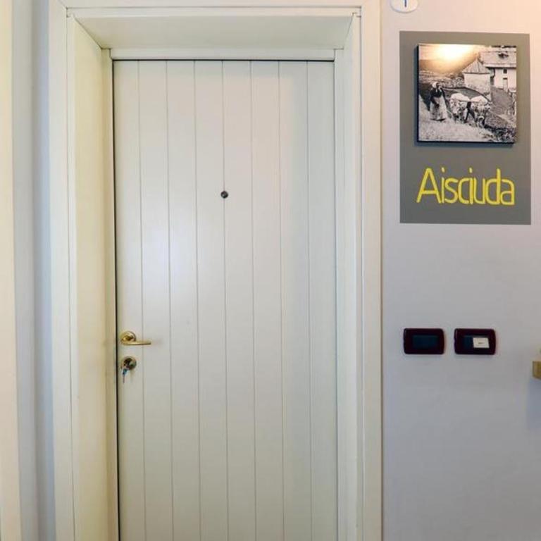 Villa Marta - Appartamento Deluxe con 2 Camere da Letto e Vista Giardino - 13