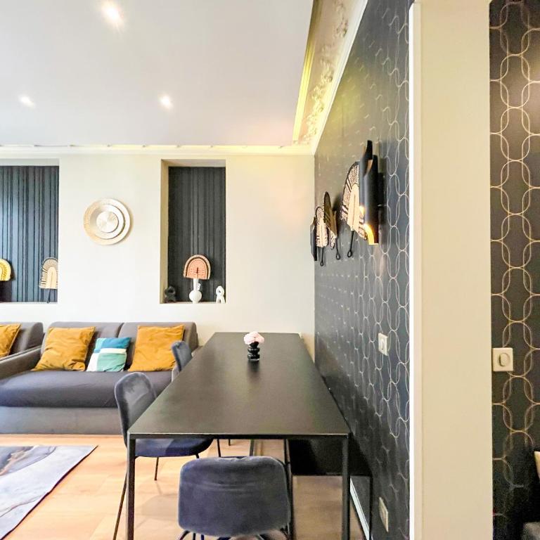 UrbanFlat 61 - 3 Bedrooms Apartment Center of Paris - Apartment - 27