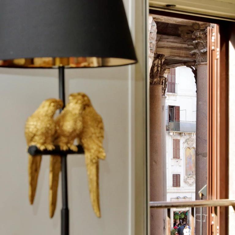 The Pantheon view in the heart of Rome - Deluxe Apartment - 27