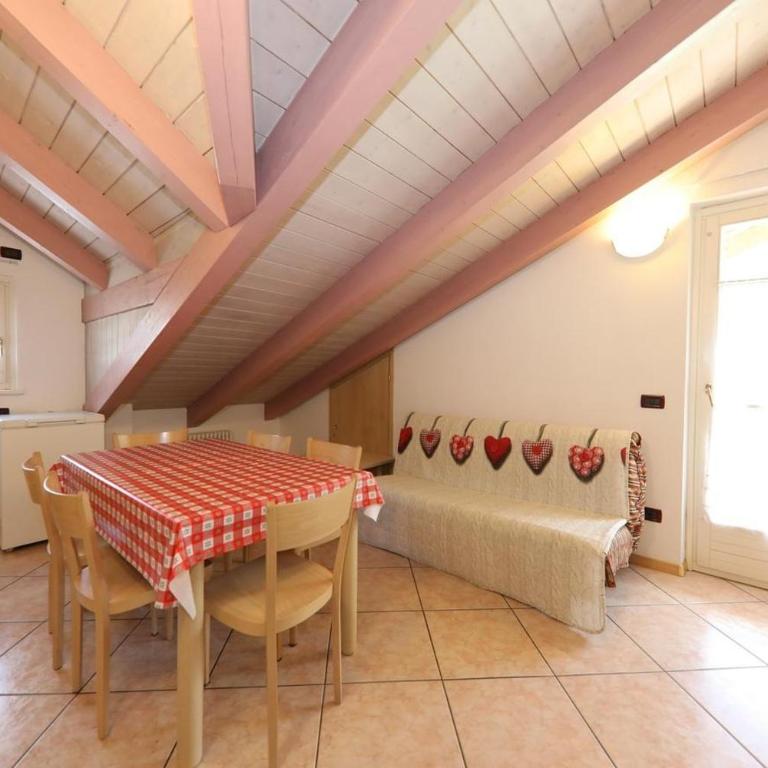 Villa Marta - Appartamento Deluxe con 2 Camere da Letto e Balcone - 14