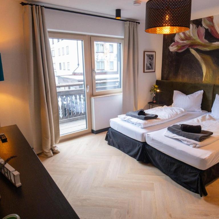 Appartements Cafe Schneider - Apartment mit 3 Schlafzimmern und Dusche - 9