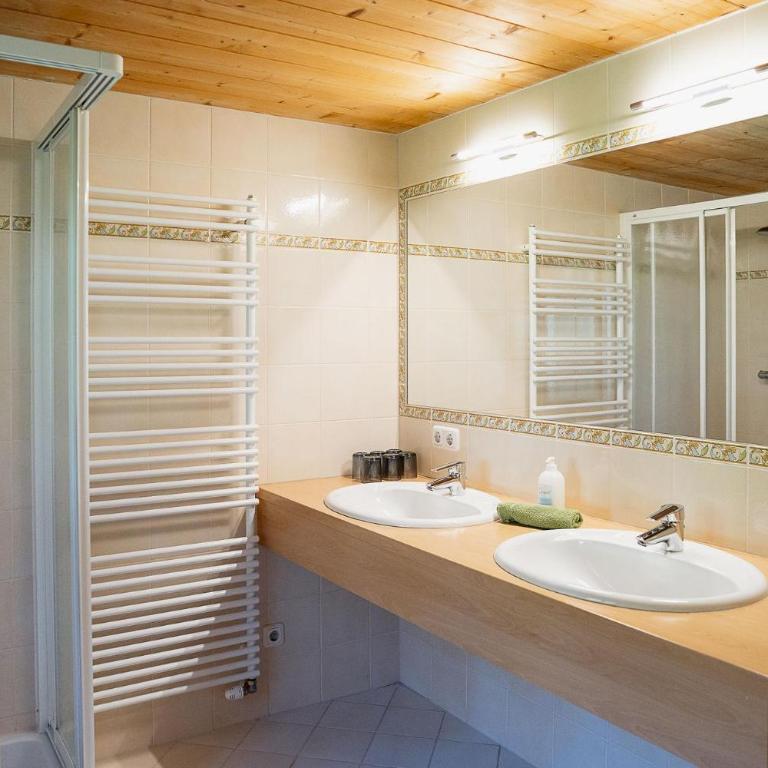 Gauahof - Apartment mit 3 Schlafzimmern und Dusche - 27