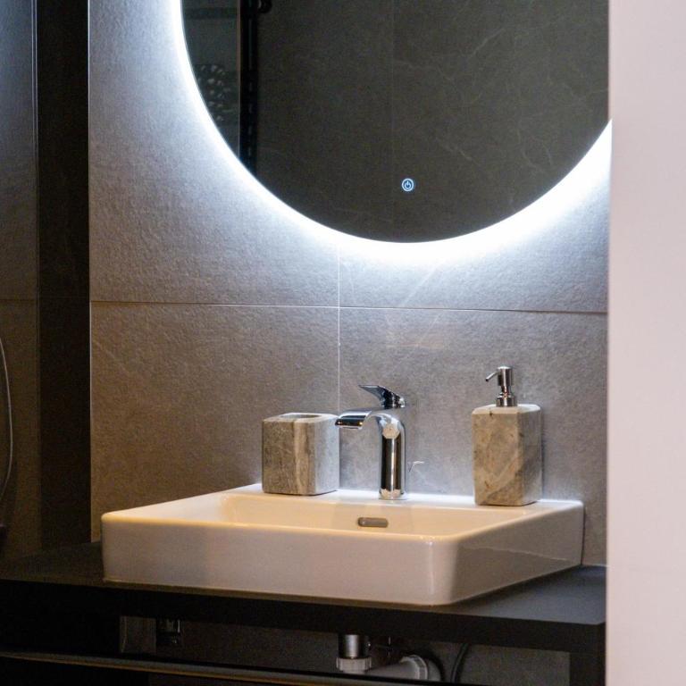 Appartements Cafe Schneider - Apartment mit 3 Schlafzimmern und Dusche - 13
