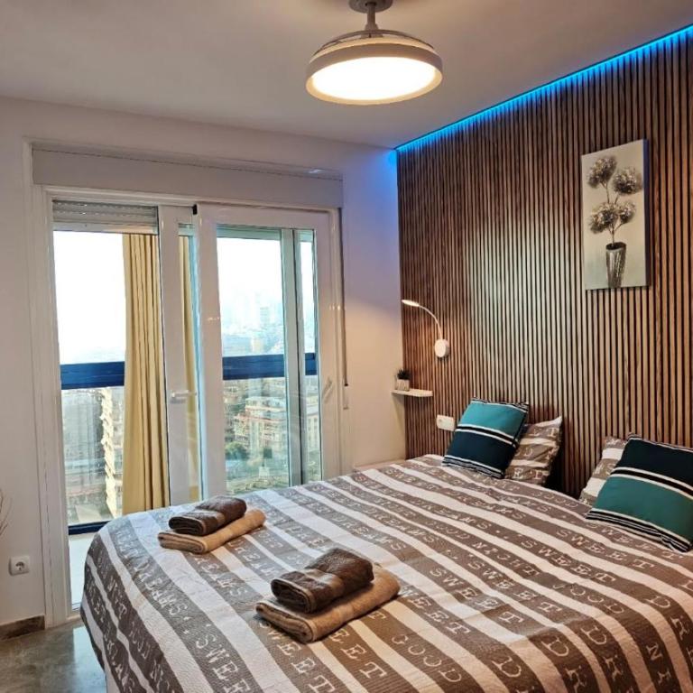 Amaryllis SeaYou Benidorm - Two-Bedroom Apartment with Terrace - 30