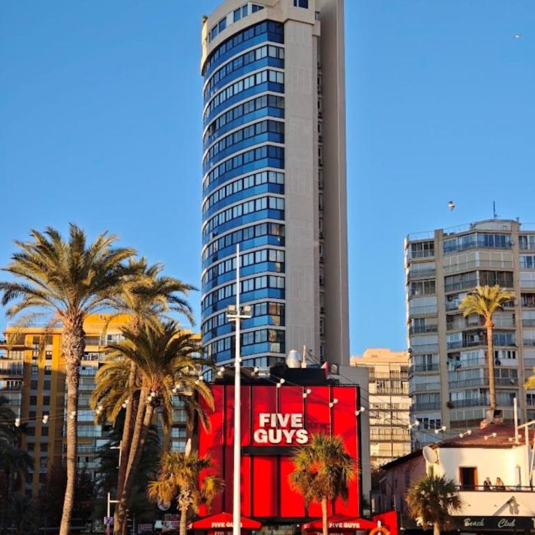 Amaryllis SeaYou Benidorm - Two-Bedroom Apartment with Terrace - 10