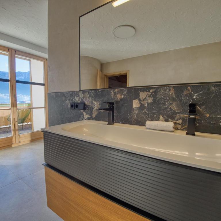 Chaletwohnung Weitblick mit Wellnessbereich - Apartamento Superior con sauna - 25