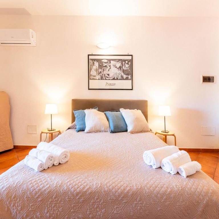 Bright 3 guest apartment with pool - Monolocale - 3