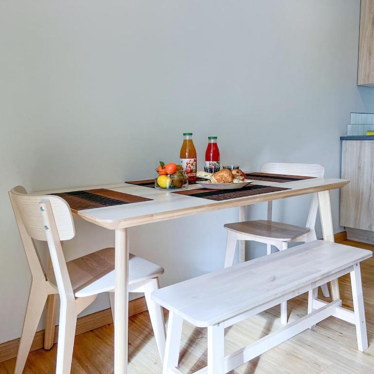 Appartement Evasion Ensoleillée - Parking-Jardin-Clim-Wi-Fi - Apartment mit 1 Schlafzimmer - 3