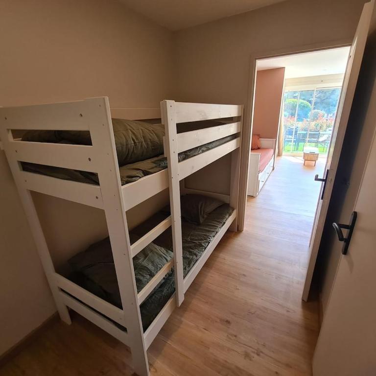 Appartement Evasion Ensoleillée - Parking-Jardin-Clim-Wi-Fi - Apartment mit 1 Schlafzimmer - 5