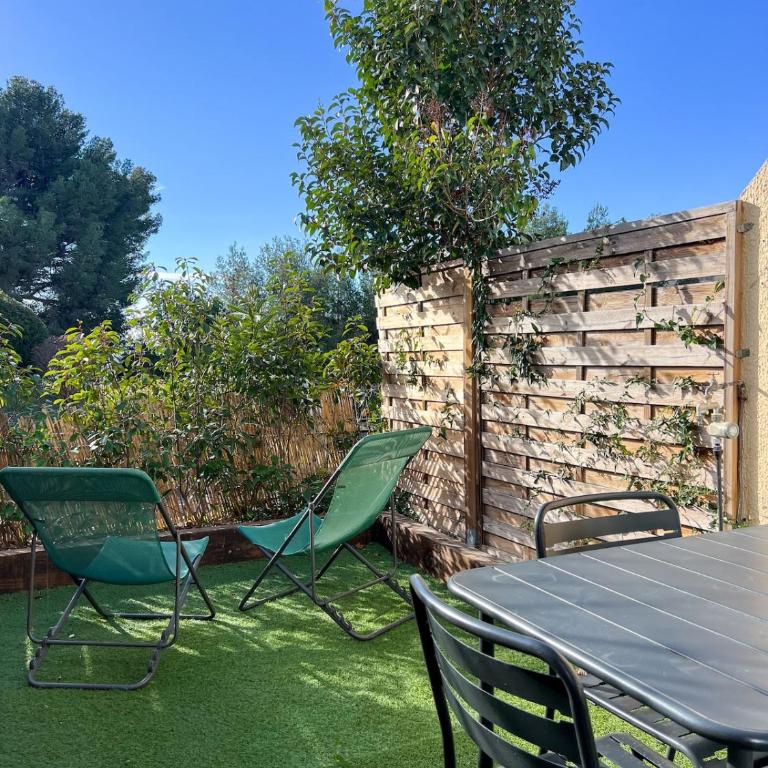 Appartement Evasion Ensoleillée - Parking-Jardin-Clim-Wi-Fi - Apartment mit 1 Schlafzimmer - 2