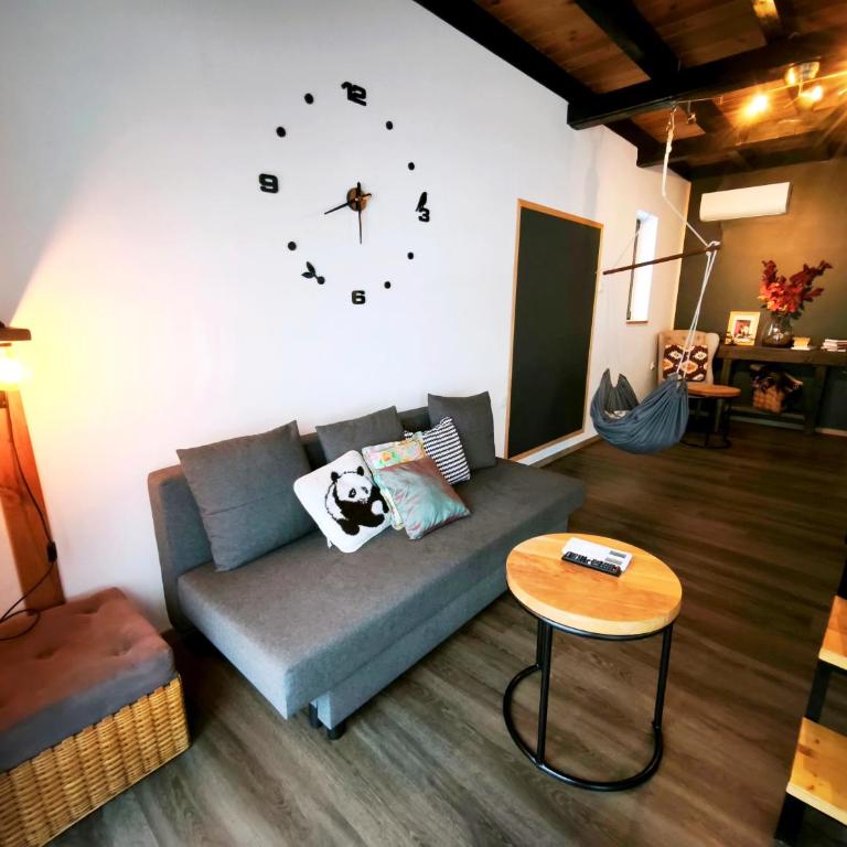 HUUT - Two-Bedroom House - 10
