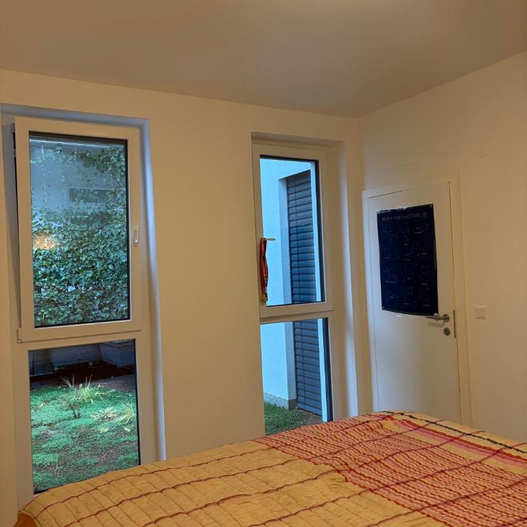A bright spacious & convenient 2 brm TownHouse - Apartment mit 1 Schlafzimmer - 9