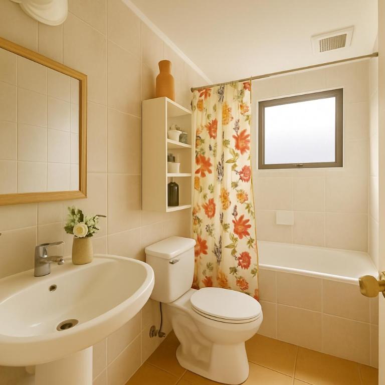 Casa Hogar Sur - Three-Bedroom House - 9