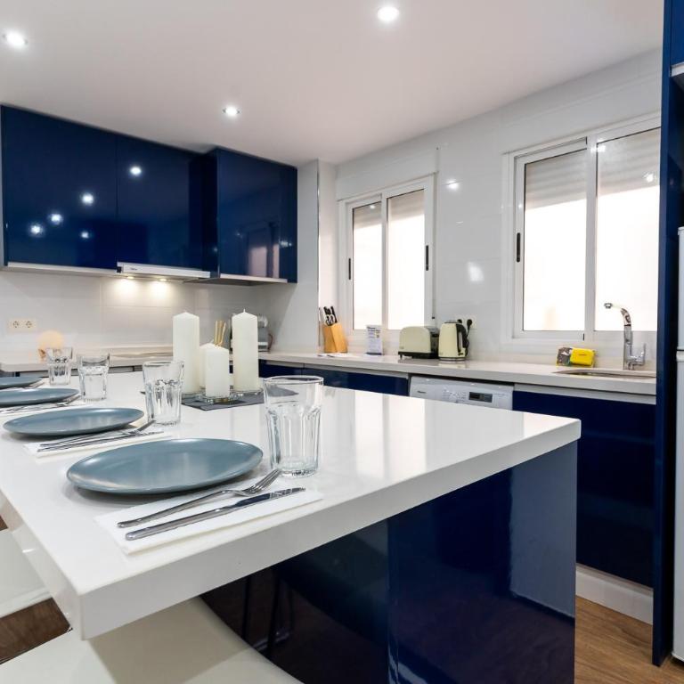 rentafive - Centro - Playa - Ascensor - Apartamento con balcón - 10