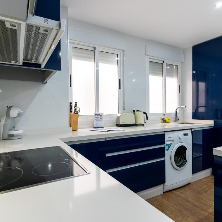 rentafive - Centro - Playa - Ascensor - Apartamento con balcón - 12