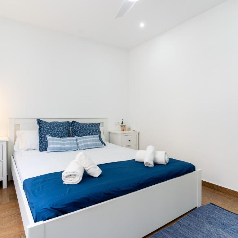 rentafive - Centro - Playa - Ascensor - Apartamento con balcón - 15