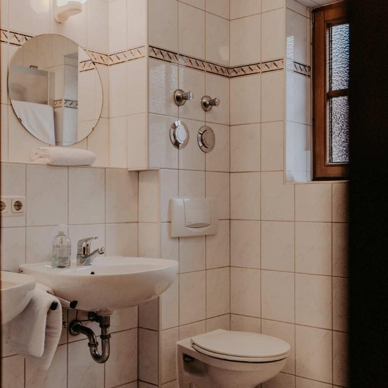 Gästehaus Wechs - inklusive Hindelang PLUS - Apartment mit 2 Schlafzimmern - 5
