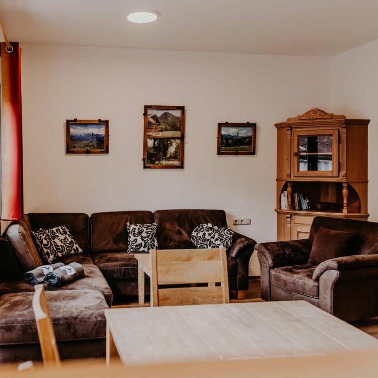 Gästehaus Wechs - inklusive Hindelang PLUS - Apartment mit 2 Schlafzimmern - 1
