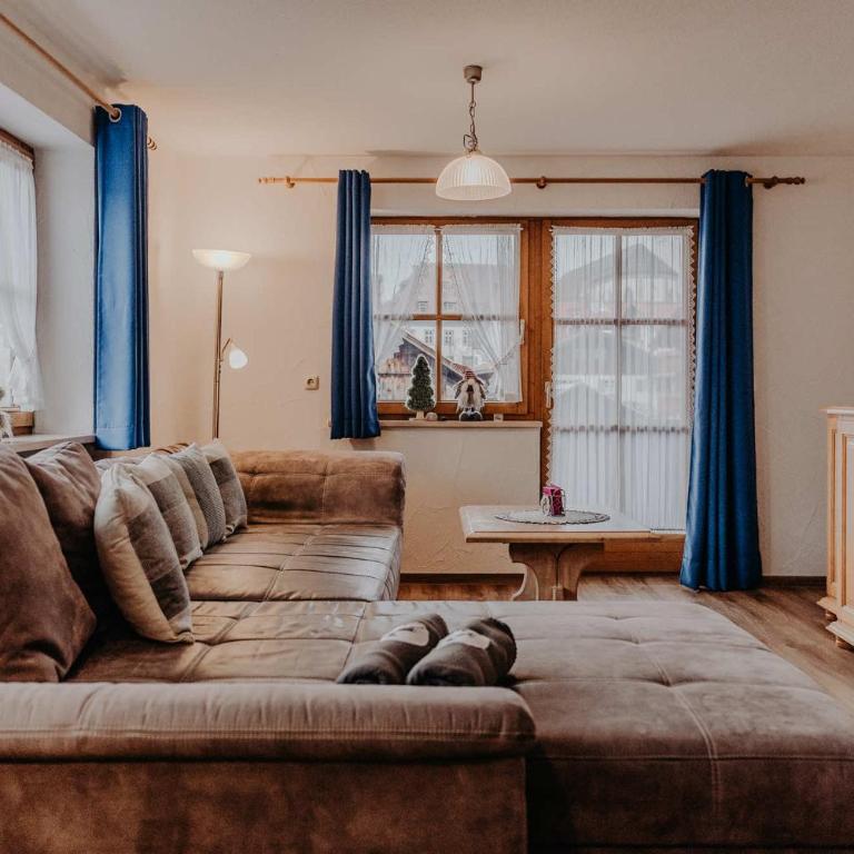 Gästehaus Wechs - inklusive Hindelang PLUS - Apartment mit 2 Schlafzimmern - 1