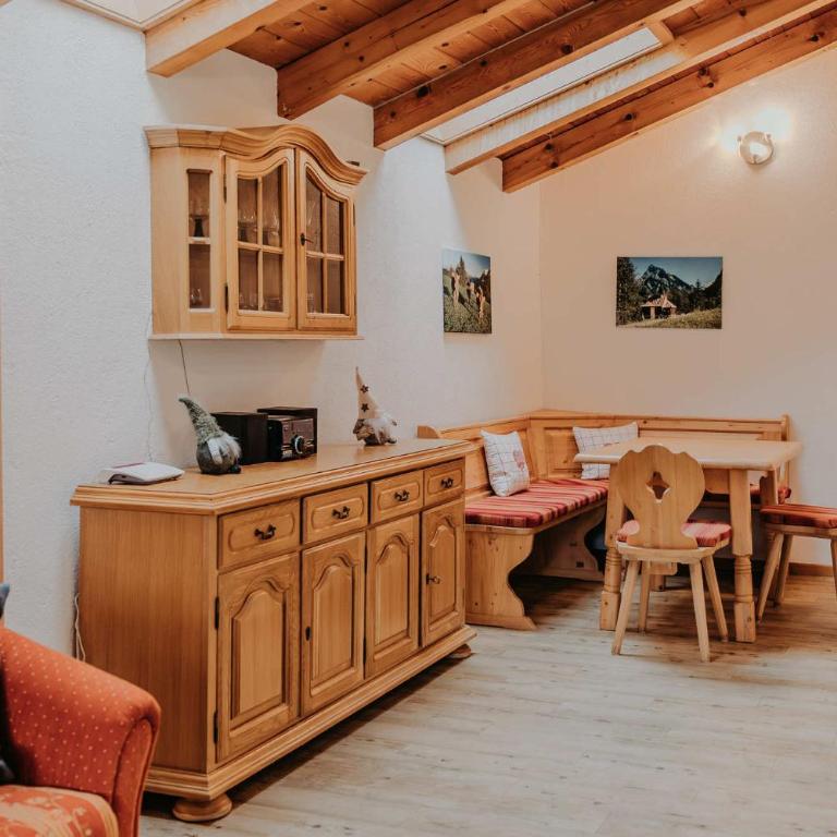 Gästehaus Wechs - inklusive Hindelang PLUS - Apartment mit 1 Schlafzimmer - 1