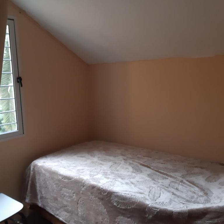 Depto temporario para 5 personas - Three-Bedroom Apartment - 4
