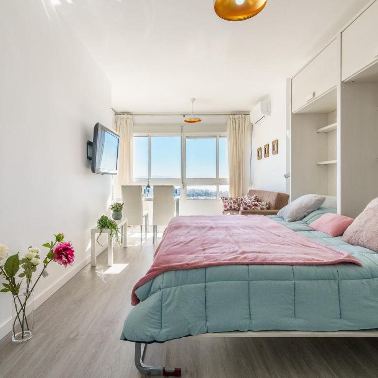 MalagaSuite Modern Studios with Pool - Apartamento - 2