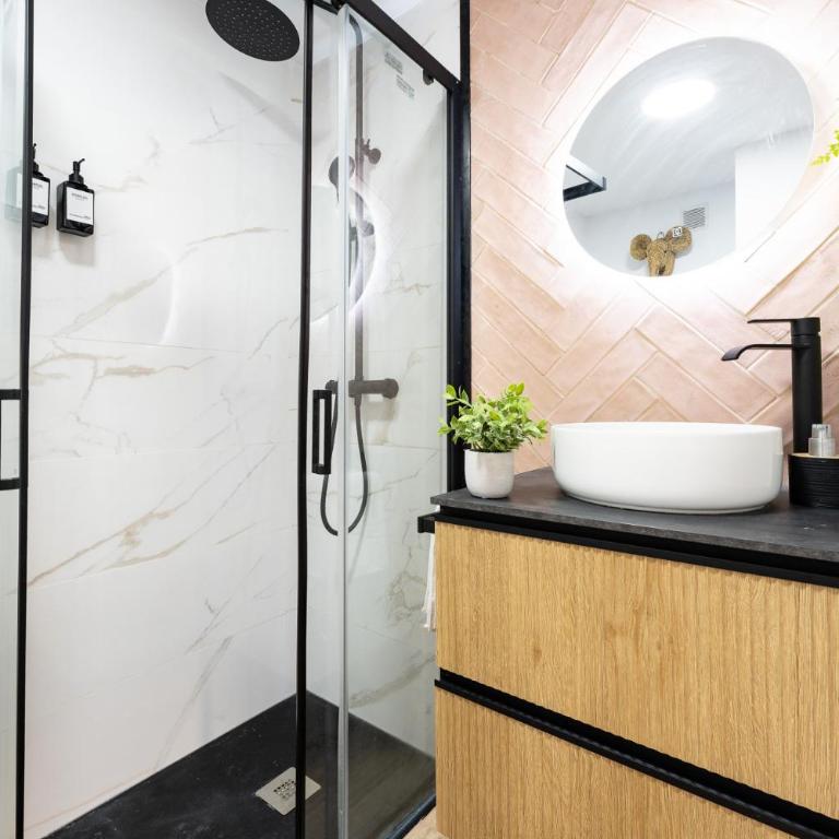 MalagaSuite Modern Studios with Pool - Apartamento - 15