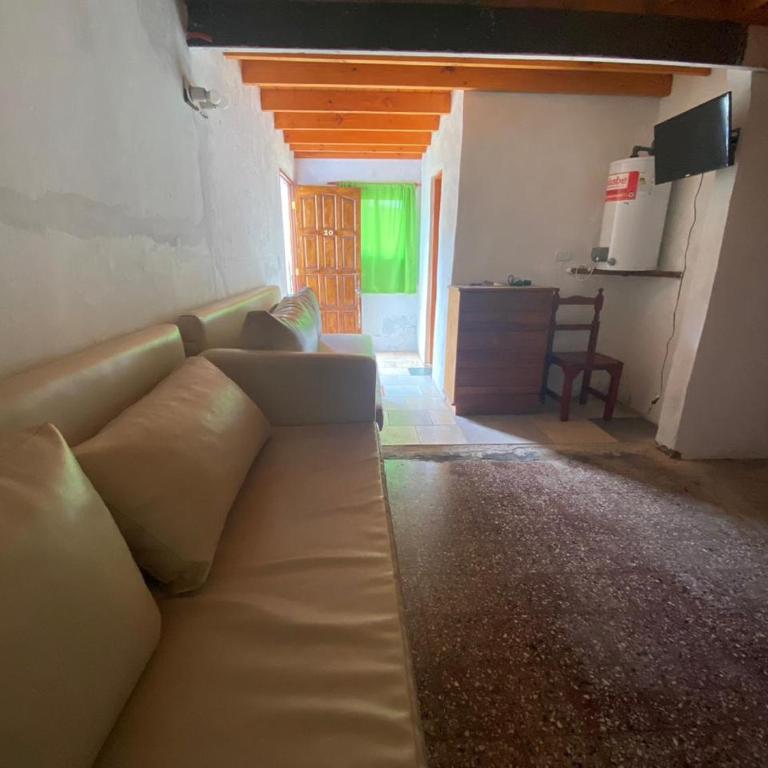 la cinco (5) - Family Room with Bathroom - 2