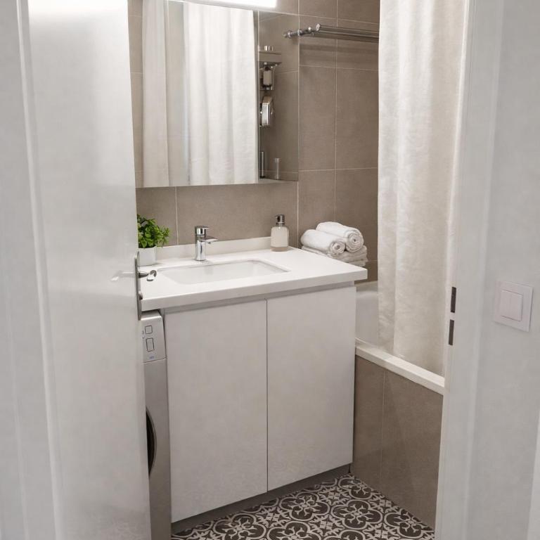 Bel appartement près du métro - Apartamento con balcón - 3