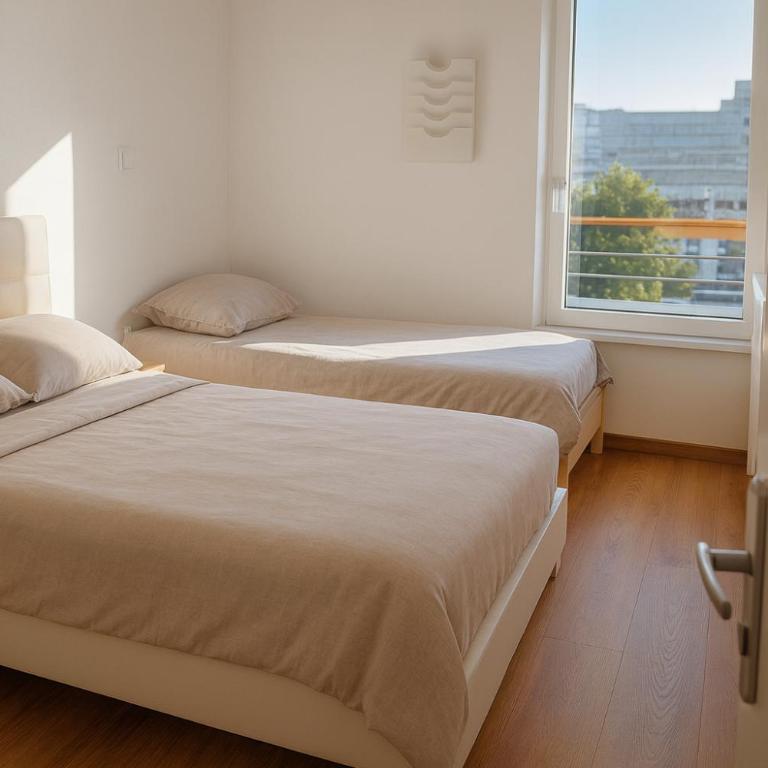 Bel appartement près du métro - Apartamento con balcón - 8
