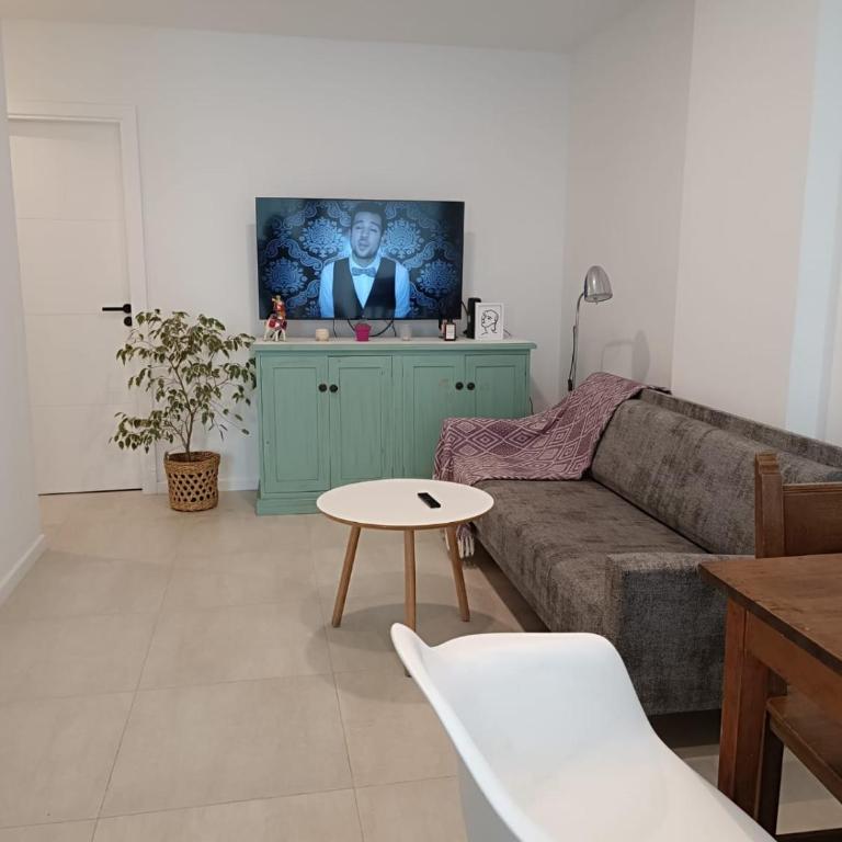 Edificio Valmar II - One-Bedroom Apartment - 1