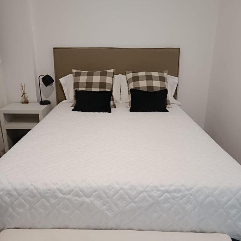 Edificio Valmar II - One-Bedroom Apartment - 3