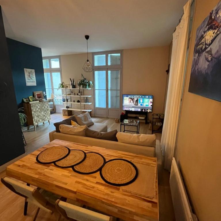 Bright, spacious apartment a stone's throw from Les Halles - Apartamento Superior - 9