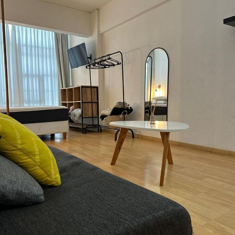 Zona guemes a 100mts de la playa, súper cómodo - Apartamento - 8
