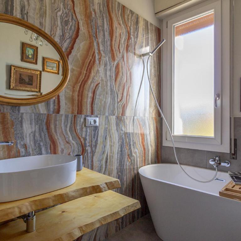 Elegant One-Bedroom Apartment 500Mt From The Fair - Appartamento con 1 Camera da Letto - 22