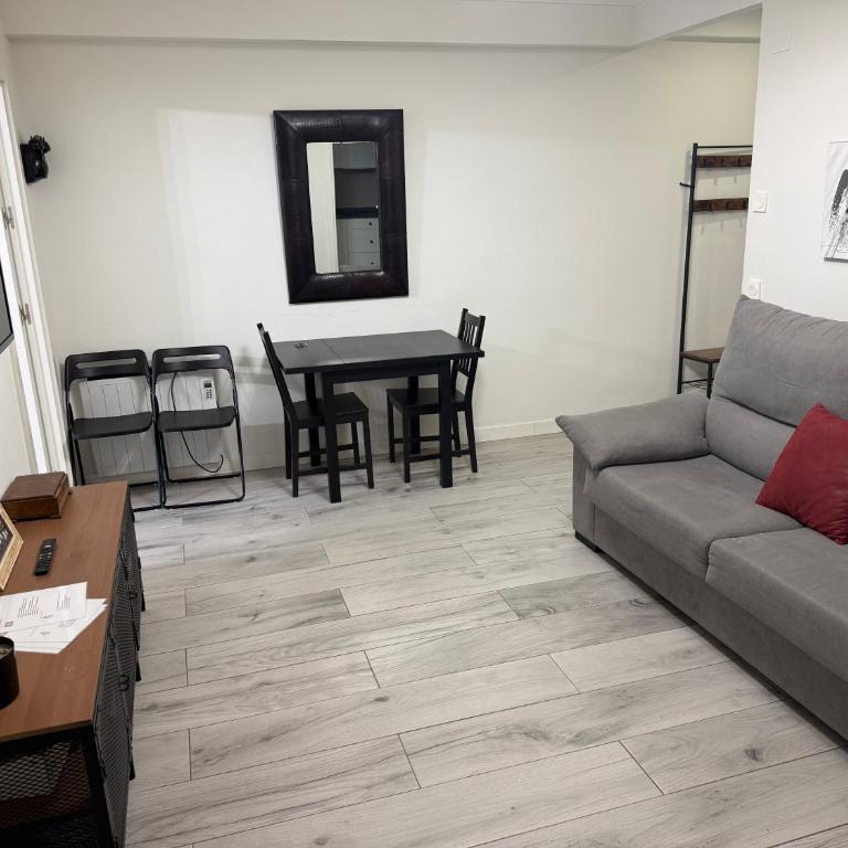AMARA PIO XII PARKING 20E night WIFI TERRACE - Apartamento de 3 dormitorios - 5