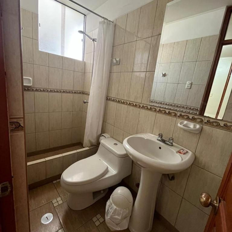 HOTEL AREQUIPA - Habitación Individual con baño privado - 3